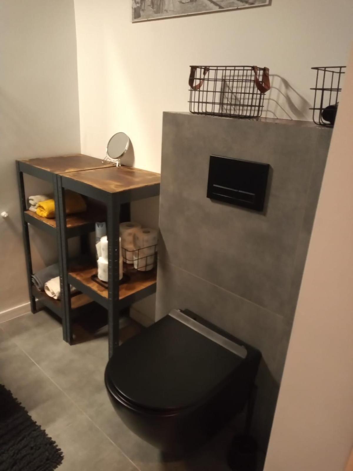 Apartament W Starym Mlynie Loft Rozanka Wroclaw Luaran gambar